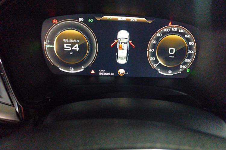 Used Geely Auto Emgrand GT New Energy 2018 1.5T PHEV Yao Ling Edition Odometer Close Up