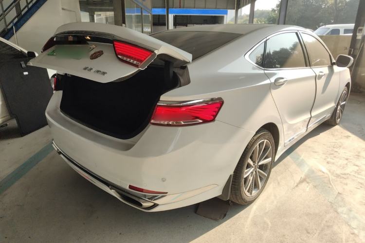 Used Geely Auto Emgrand GT New Energy 2018 1.5T PHEV Yao Ling Edition Rear Right 45 Deg