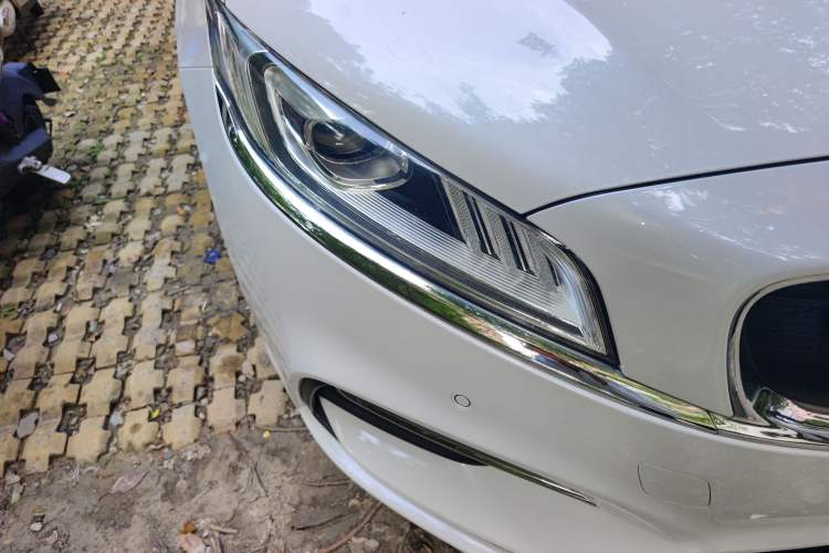 Used Geely Auto Emgrand GT New Energy 2018 1.5T PHEV Yao Ling Edition Right Front Headlight
