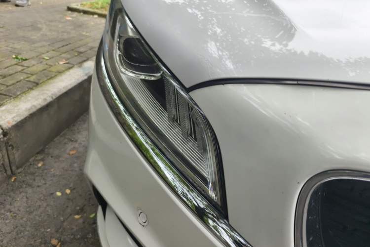 Used Geely Auto Emgrand GT New Energy 2018 1.5T PHEV Yao Ling Edition Right Front Headlight
