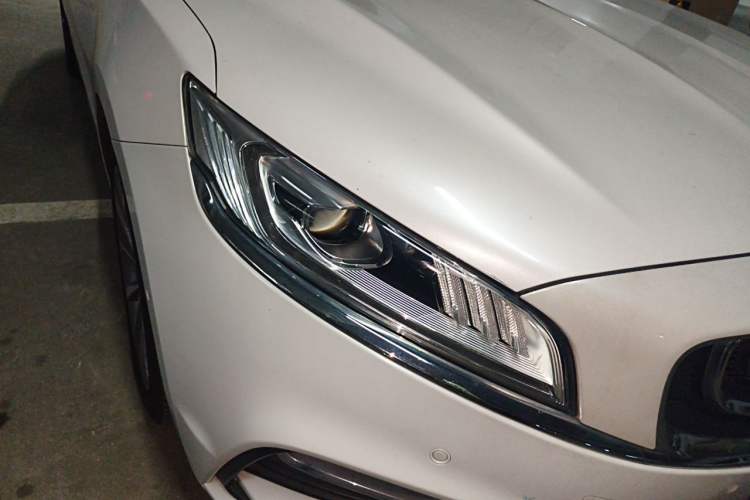 Used Geely Auto Emgrand GT New Energy 2018 1.5T PHEV Yao Ling Edition Right Front Headlight