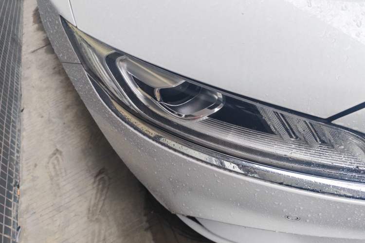 Used Geely Auto Emgrand GT New Energy 2018 1.5T PHEV Yao Ling Edition Right Front Headlight