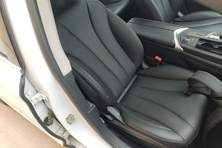 Used Geely Auto Emgrand GT New Energy 2018 1.5T PHEV Yaoxiang Edition Right Front Seat