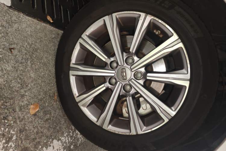 Used Geely Auto Emgrand GT New Energy 2018 1.5T PHEV Yaoxiang Edition Right Front Wheel Hub