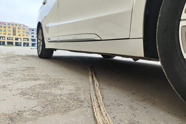 Used Geely Auto Emgrand GT New Energy 2018 1.5T PHEV Yaoxiang Edition Right Side Sill