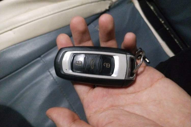 Used Geely Auto Emgrand GT New Energy 2018 1.5T PHEV Yaoxiang Edition Vehicle Key