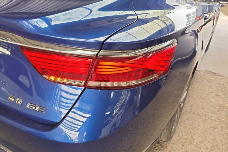 Used Geely Auto Emgrand GT New Energy 2020 1.5T PHEV Yaoxiang Edition Exterior 3