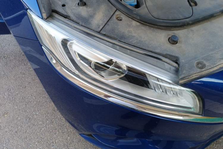 Used Geely Auto Emgrand GT New Energy 2020 1.5T PHEV Yao Ling Edition Right Front Headlight