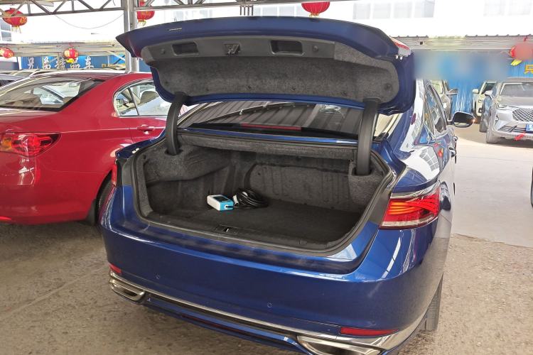 Used Geely Auto Emgrand GT New Energy 2020 1.5T PHEV Yaoxiang Edition Trunk