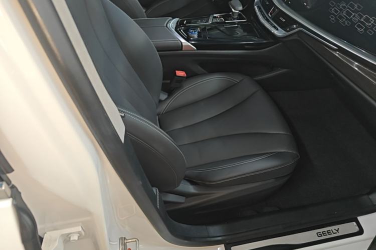Used Geely Auto Emgrand GT New Energy 2020 1.5T PHEV Yaoxiang Edition Right Front Seat