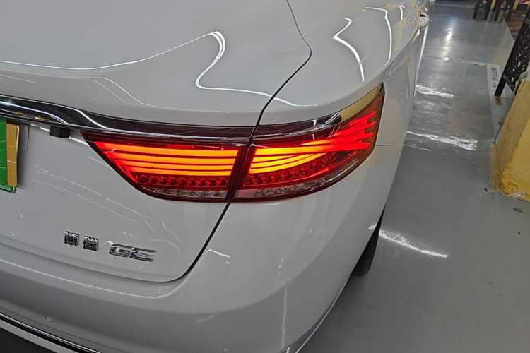 Used Geely Auto Emgrand GT New Energy 2020 1.5T PHEV Yaoxiang Edition Right Rear Taillight