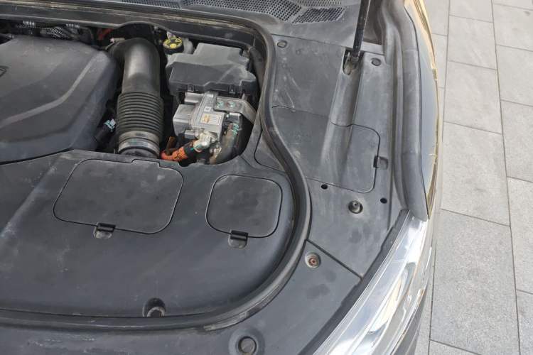 Used Geely Auto Emgrand GT New Energy 2021 1.5T ePro Elite Edition Engine Bay Left
