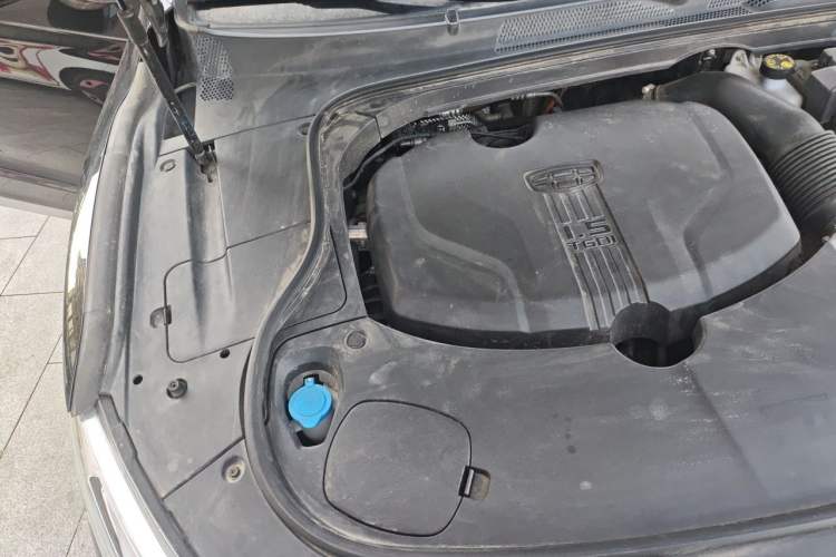 Used Geely Auto Emgrand GT New Energy 2021 1.5T ePro Elite Edition Engine Bay Right