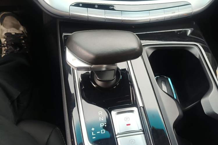 Used Geely Auto Emgrand GT New Energy 2021 1.5T ePro Enjoyment Edition Gear Lever