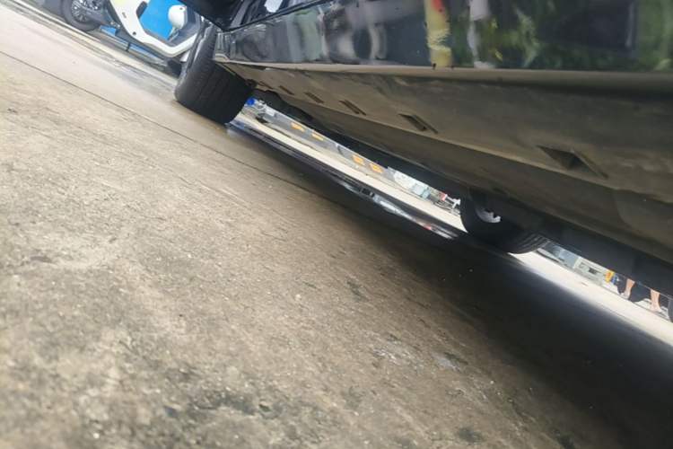 Used Geely Auto Emgrand GT New Energy 2021 1.5T ePro Enjoyment Edition Left Side Sill