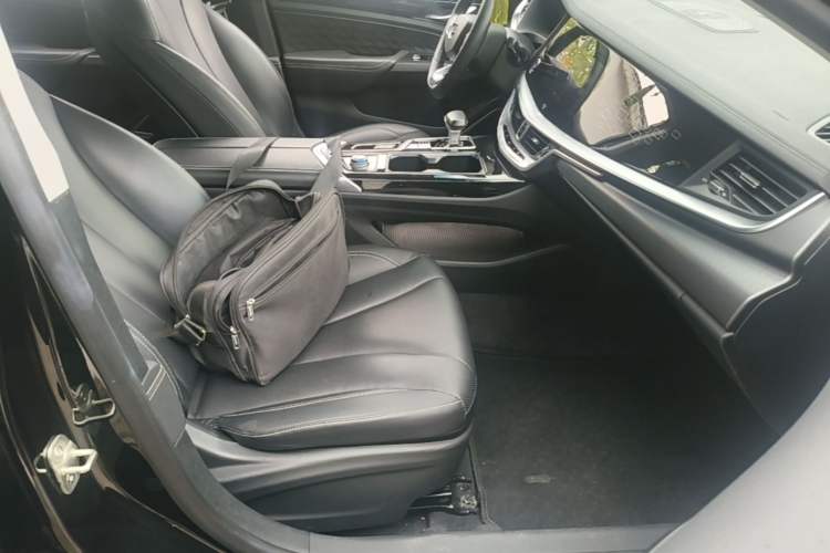 Used Geely Auto Emgrand GT New Energy 2021 1.5T ePro Enjoyment Edition Right Front Seat