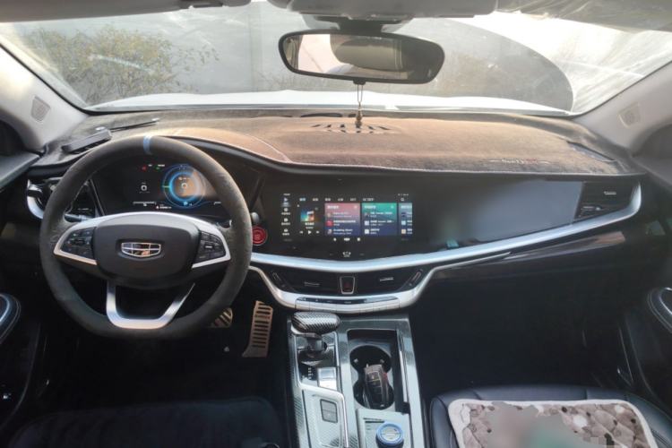 Used Geely Auto Emgrand GT New Energy 2021 1.5T ePro Elite Edition Center Console