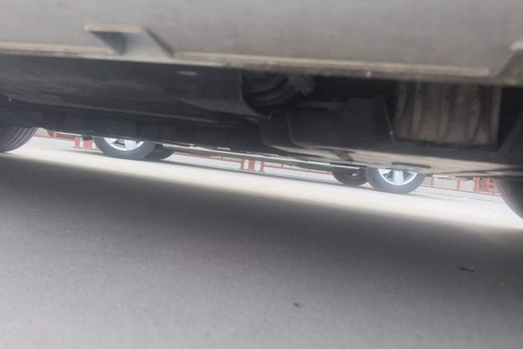 Used Geely Auto Emgrand GT New Energy 2021 1.5T ePro Elite Edition Chassis Rear Left