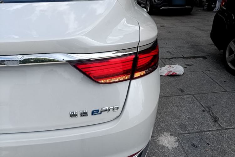 Used Geely Auto Emgrand GT New Energy 2021 1.5T ePro Elite Edition Exterior 3