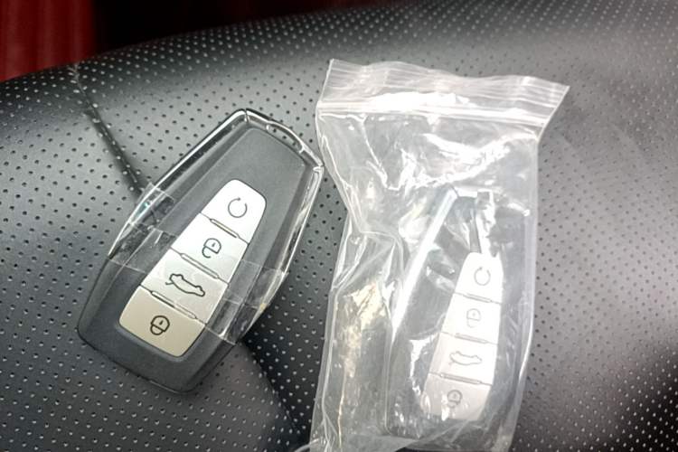 Used Geely Auto Emgrand GT New Energy 2021 1.5T ePro Elite Edition Interior 1