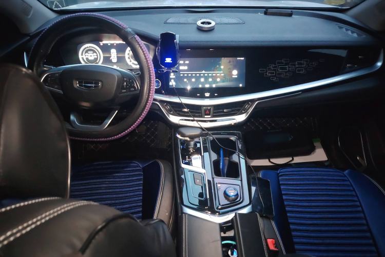 Used Geely Auto Emgrand GT New Energy 2021 1.5T ePro Enjoyment Edition Interior 2