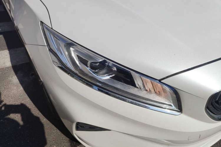 Used Geely Auto Emgrand GT New Energy 2021 1.5T ePro Elite Edition Right Front Headlight