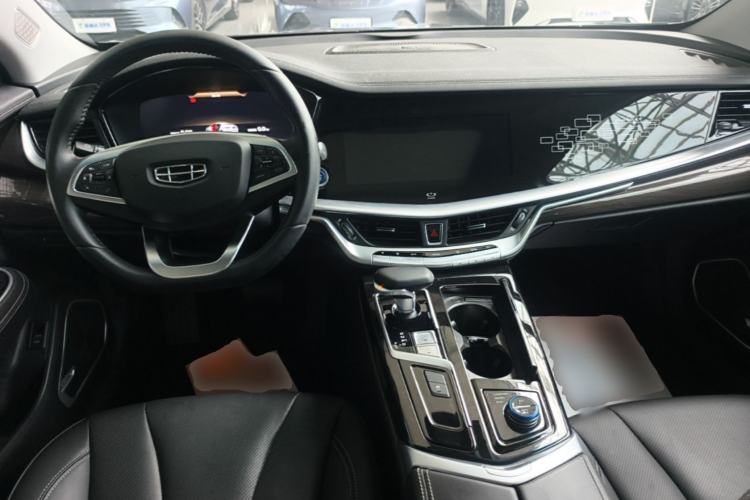 Used Geely Auto Emgrand GT New Energy 2022 1.5T PHEV Extended Range Prestige Version Center Console
