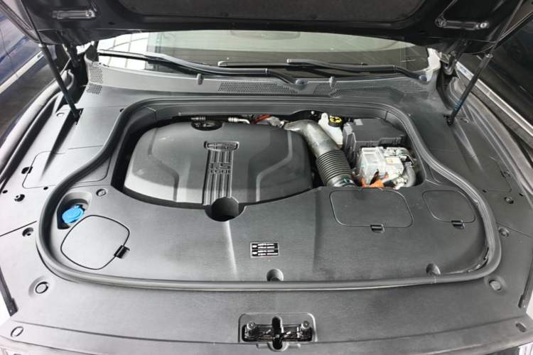 Used Geely Auto Emgrand GT New Energy 2022 1.5T PHEV Extended Range Prestige Version Engine Bay
