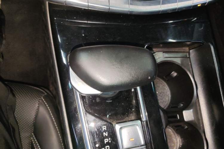 Used Geely Auto Emgrand GT New Energy 2022 1.5T PHEV Extended Range Prestige Version Gear Lever