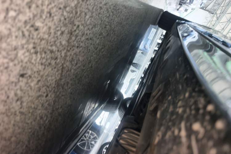 Used Geely Auto Emgrand GT New Energy 2022 1.5T PHEV Extended Range Prestige Version Left Side Sill