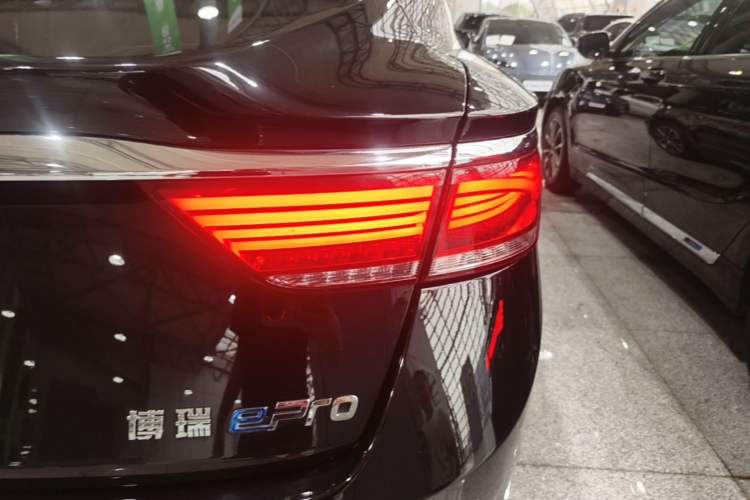 Used Geely Auto Emgrand GT New Energy 2022 1.5T PHEV Extended Range Prestige Version Right Rear Taillight