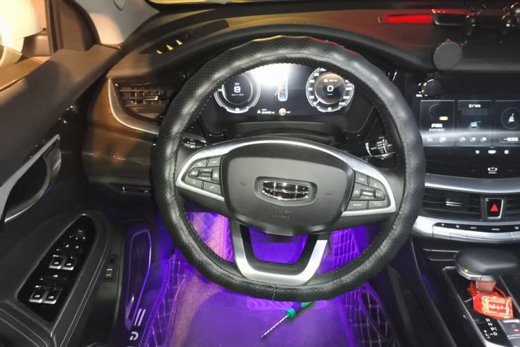 Used Geely Auto Emgrand GT New Energy 2022 1.5T PHEV Extended Range Prestige Version Steering Wheel