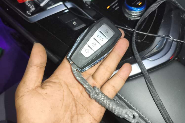 Used Geely Auto Emgrand GT New Energy 2022 1.5T PHEV Extended Range Prestige Version Vehicle Key