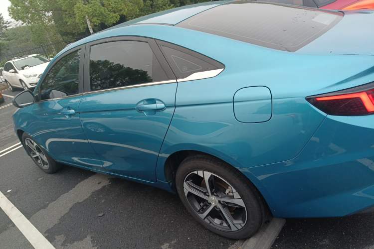 Used Geely Auto Emgrand L 2022 1.4T CVT Ultimate Model Exterior 3