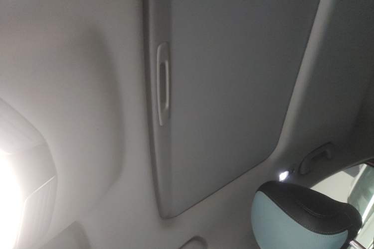 Used Geely Auto Emgrand L 2022 1.4T CVT Ultimate Model Headliner