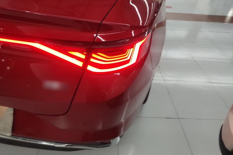 Used Geely Auto Emgrand L 2022 1.4T CVT Ultimate Model Right Rear Taillight