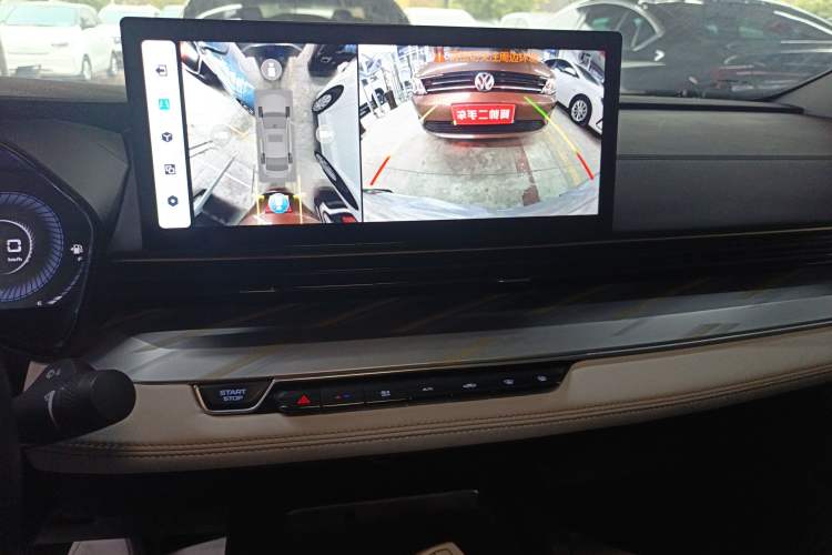Used Geely Auto Emgrand L 2022 1.4T CVT Flagship Edition Audio And AC Panel