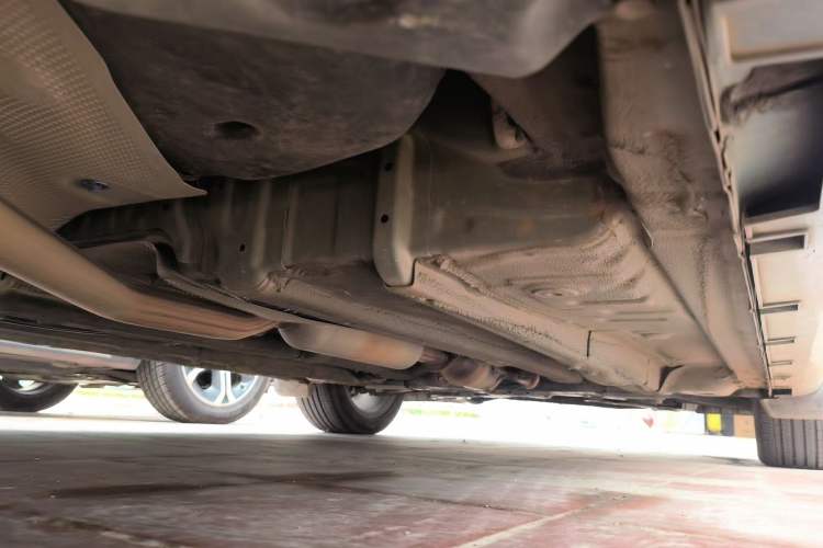 Used Geely Auto Emgrand L 2022 1.4T CVT Flagship Edition Chassis Rear Right