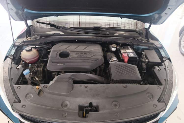 Used Geely Auto Emgrand L 2022 1.4T CVT Ultimate Model Engine Bay