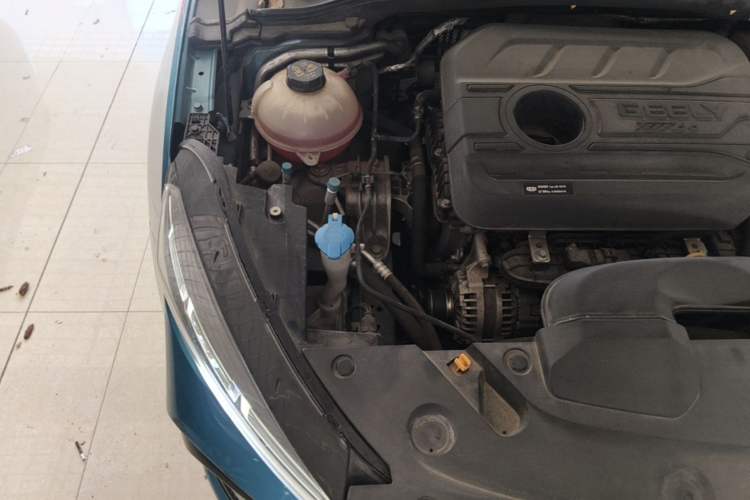 Used Geely Auto Emgrand L 2022 1.4T CVT Ultimate Model Engine Bay Right
