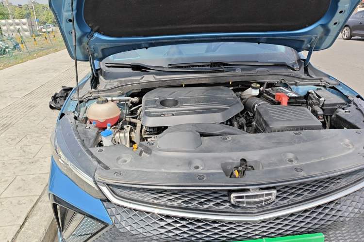 Used Geely Auto Emgrand L 2022 1.4T CVT Flagship Edition Engine Bay Right