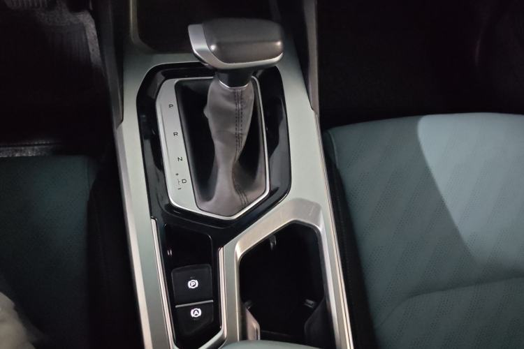 Used Geely Auto Emgrand L 2022 1.4T CVT Ultimate Model Gear Lever