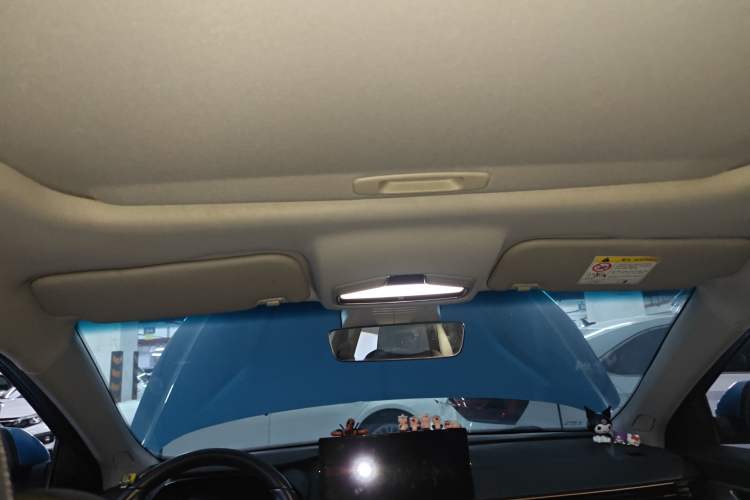 Used Geely Auto Emgrand L 2022 1.4T CVT Ultimate Model Headliner
