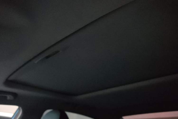 Used Geely Auto Emgrand L 2022 1.4T CVT Ultimate Model Headliner