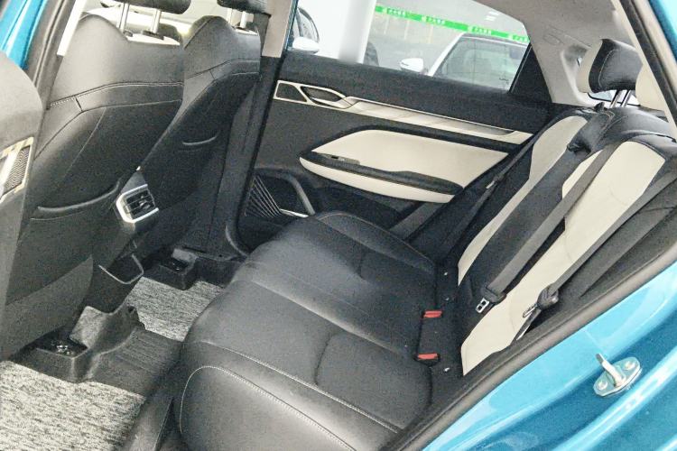 Used Geely Auto Emgrand L 2022 1.4T CVT Flagship Edition Interior 2