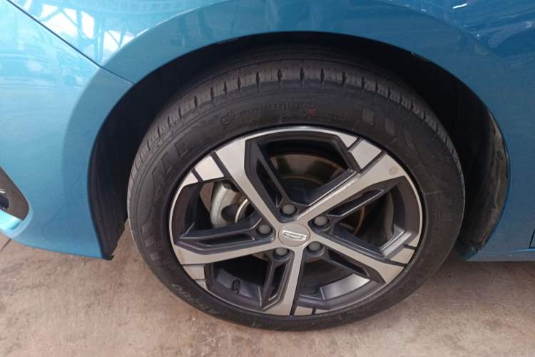 Used Geely Auto Emgrand L 2022 1.4T CVT Flagship Edition Left Front Wheel Hub