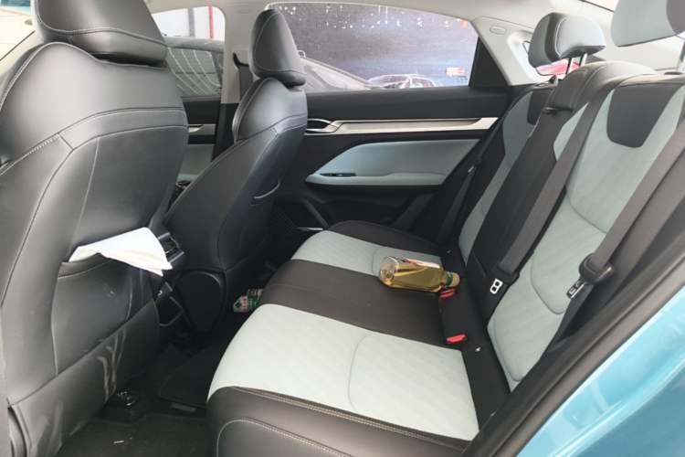 Used Geely Auto Emgrand L 2022 1.4T CVT Ultimate Model Left Rear Seat