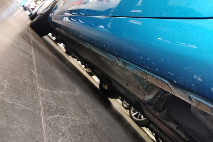 Used Geely Auto Emgrand L 2022 1.4T CVT Ultimate Model Left Side Sill