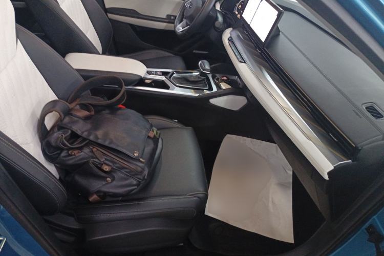 Used Geely Auto Emgrand L 2022 1.4T CVT Flagship Edition Right Front Seat