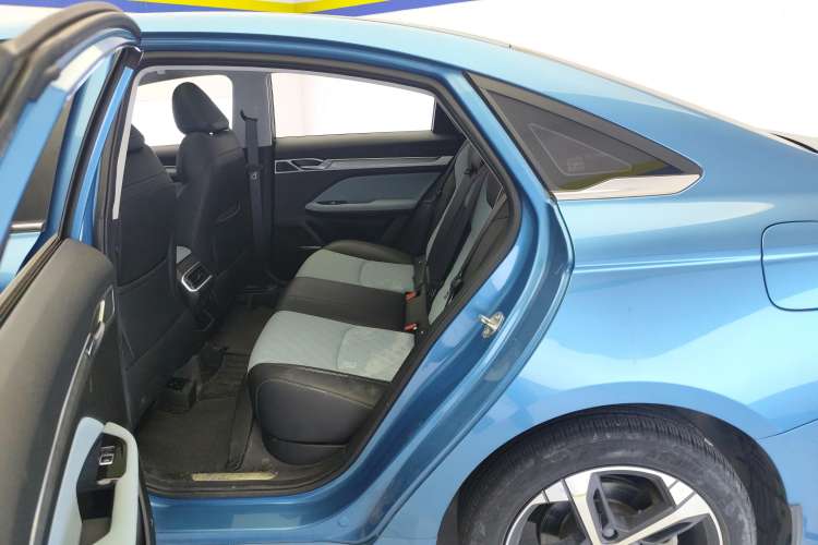 Used Geely Auto Emgrand L 2022 1.4T CVT Ultimate Model Right Rear Seat
